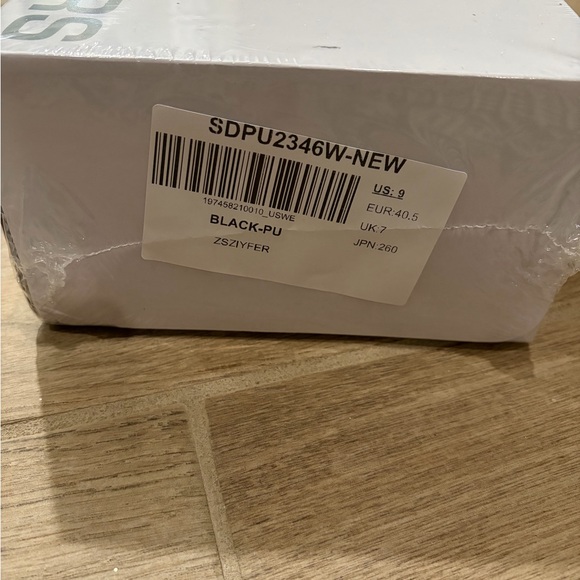 Dream Pairs Chunky Platform Mary Jane Pumps Black – Size 9 – New in Box - Picture 7 of 9